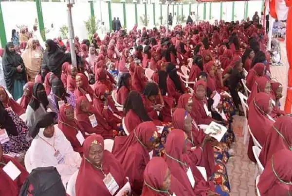 Kano State Government registers 1,042 couples for mass wedding